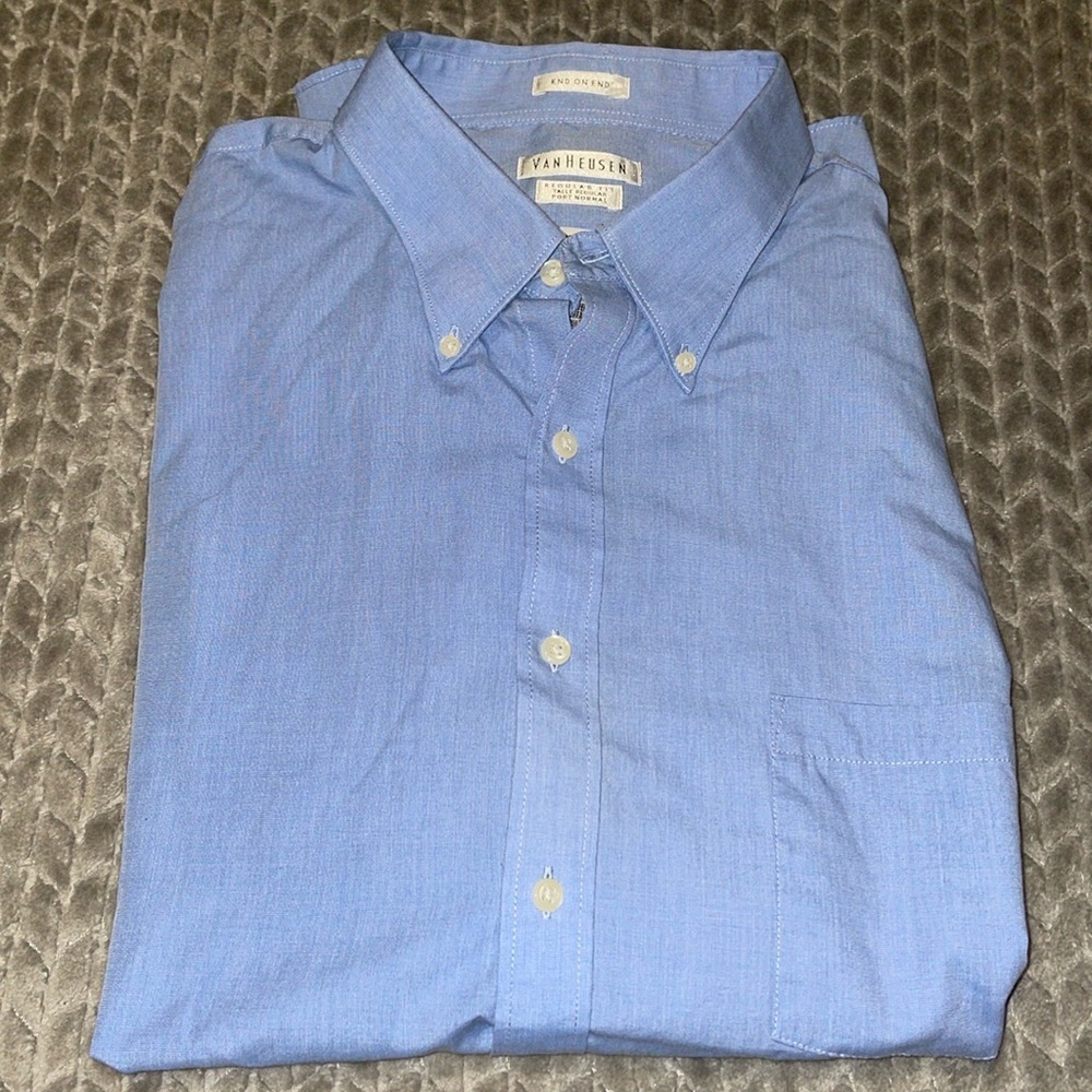 Van Heusen Short Sleeve Button down Shirt. Size 18-18.5. End On End. - Picture 1 of 7